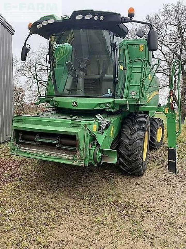 John Deere w660 - 联合收割机:图2 John Deere w660 - 联合收割机:图2