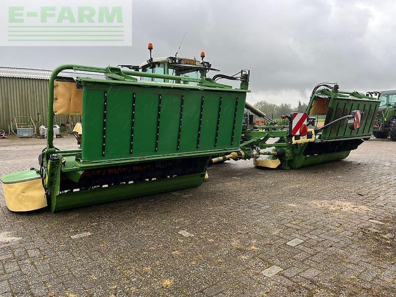 Krone ec b 870 cv collect + krone ec f 320 cv - 割草机:图2 Krone ec b 870 cv collect + krone ec f 320 cv - 割草机:图2