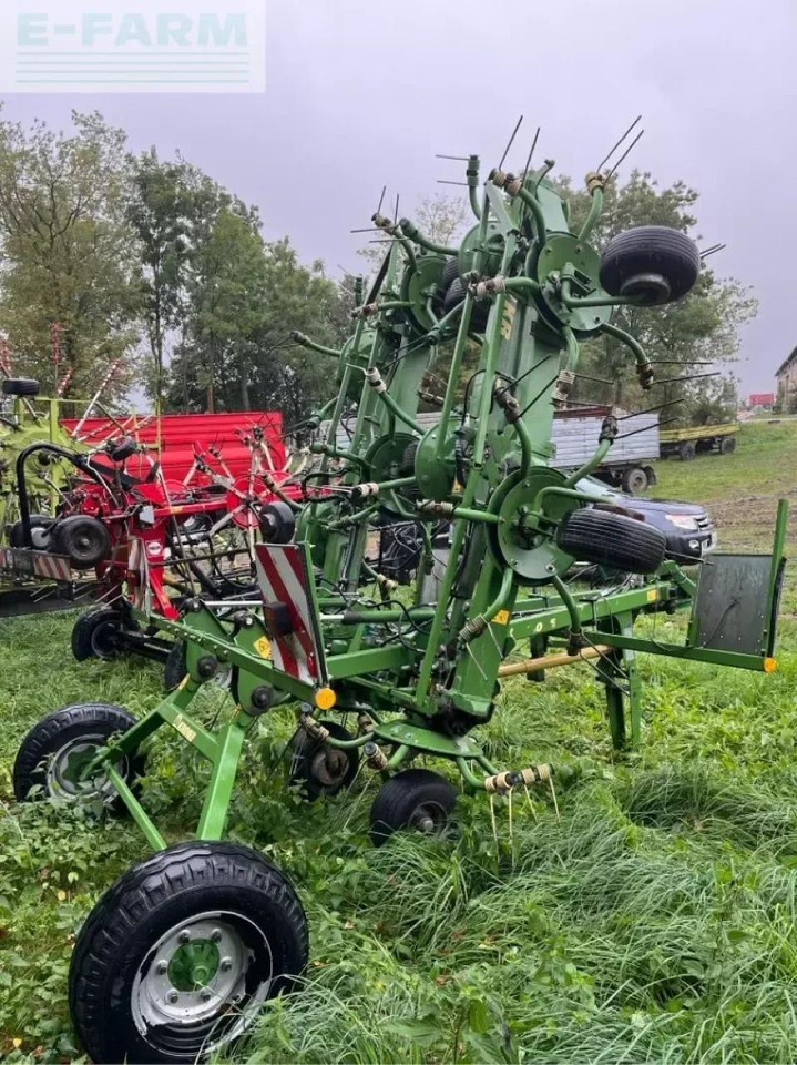 Krone kwt 11.22 - 翻草机/ 搂草机:图3 Krone kwt 11.22 - 翻草机/ 搂草机:图3