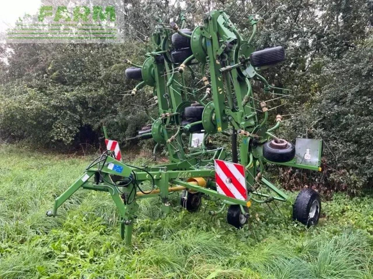 Krone kwt 11.22 - 翻草机/ 搂草机:图1 Krone kwt 11.22 - 翻草机/ 搂草机:图1