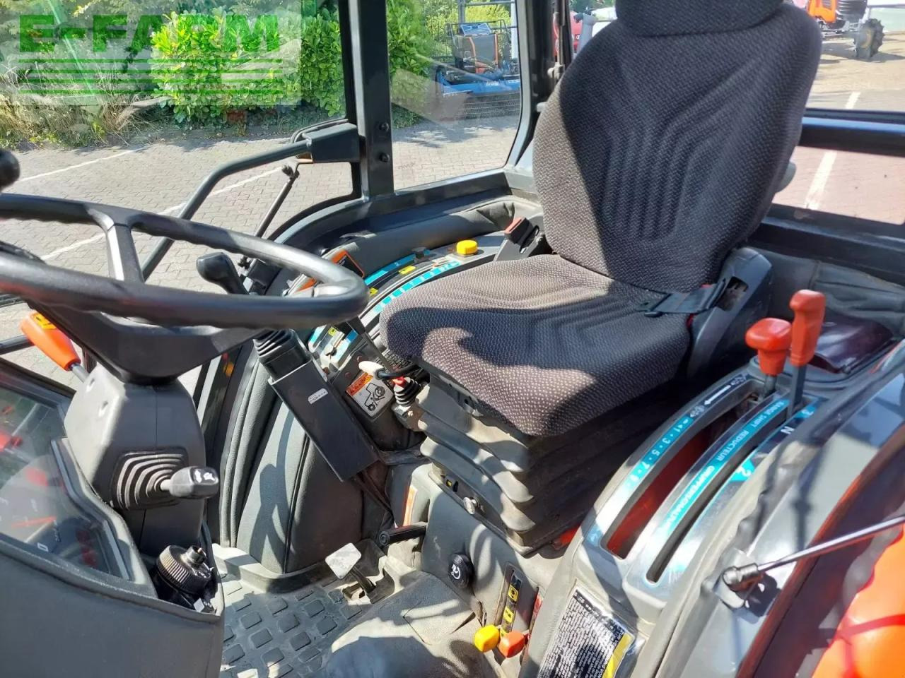 Kubota stv40 - 拖拉机:图4 Kubota stv40 - 拖拉机:图4