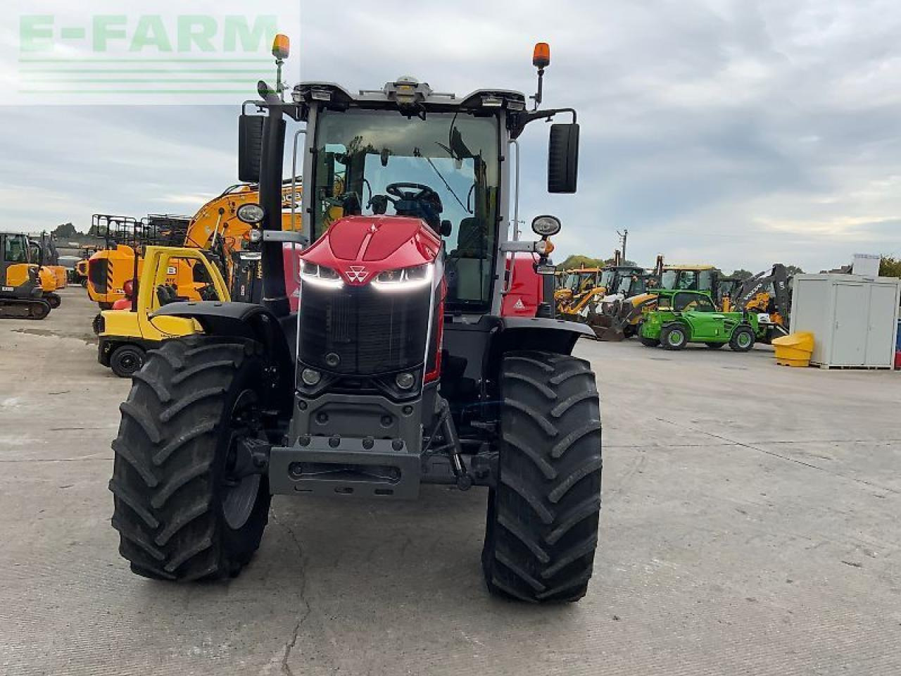 Massey Ferguson 8s.225 dyna e power tractor (st24558) - 拖拉机:图4 Massey Ferguson 8s.225 dyna e power tractor (st24558) - 拖拉机:图4