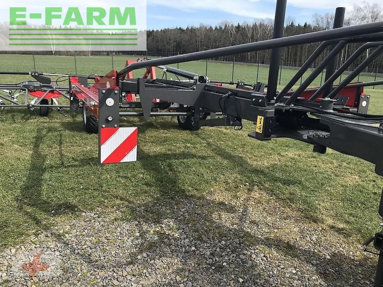 翻草机/ 搂草机 Massey Ferguson mf td 1310 x trc / lotus 1250 profi:图13 翻草机/ 搂草机 Massey Ferguson mf td 1310 x trc / lotus 1250 profi:图13