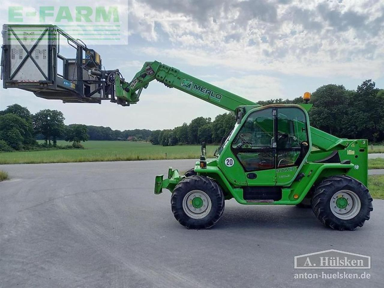 Merlo p38.13 inkl. arbeitsbühne - 伸缩臂叉装车:图1 Merlo p38.13 inkl. arbeitsbühne - 伸缩臂叉装车:图1