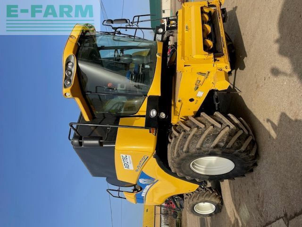 New Holland CX6090 - 联合收割机:图3 New Holland CX6090 - 联合收割机:图3