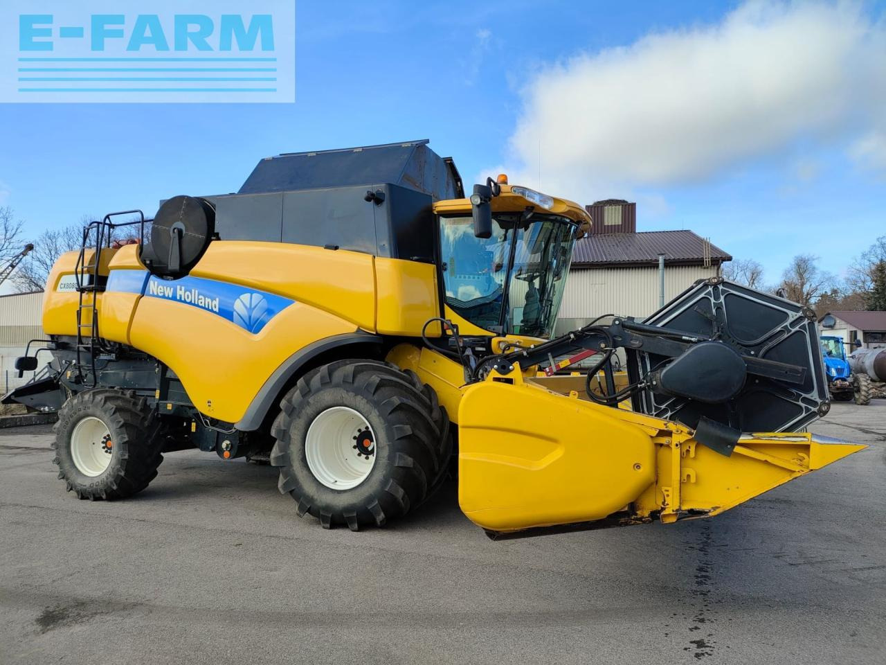 New Holland CX8080 - 联合收割机:图1 New Holland CX8080 - 联合收割机:图1