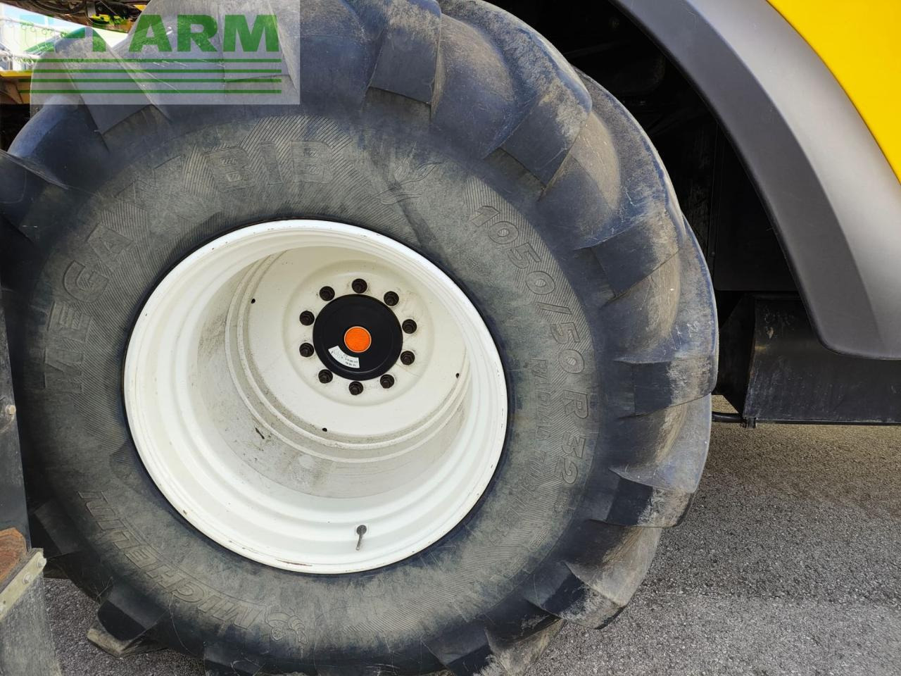 New Holland CX8080 - 联合收割机:图4 New Holland CX8080 - 联合收割机:图4