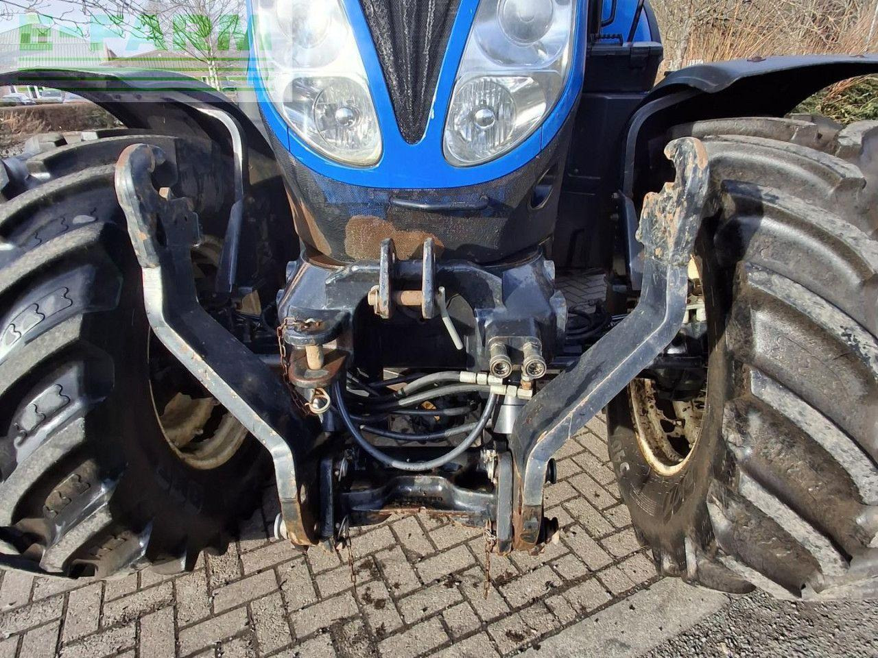 New Holland T7 200 - 拖拉机:图3 New Holland T7 200 - 拖拉机:图3