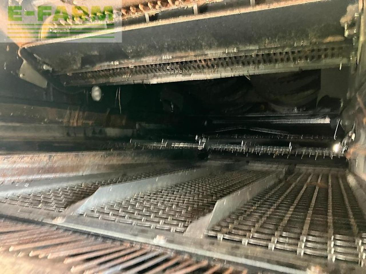 联合收割机 New Holland cr9090:图17 联合收割机 New Holland cr9090:图17