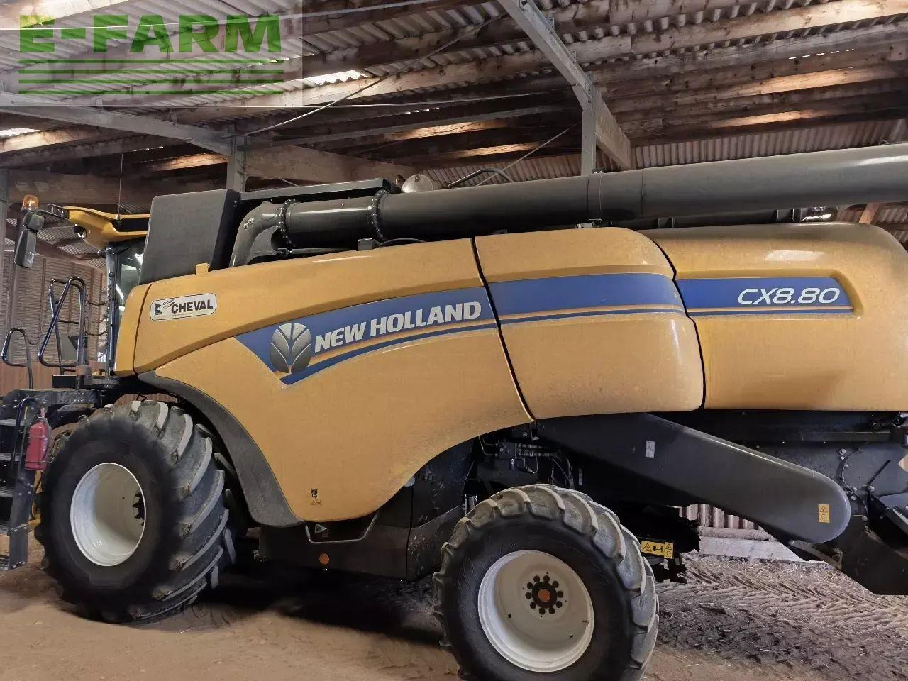 New Holland cx 8.80 élévation - 联合收割机:图2 New Holland cx 8.80 élévation - 联合收割机:图2