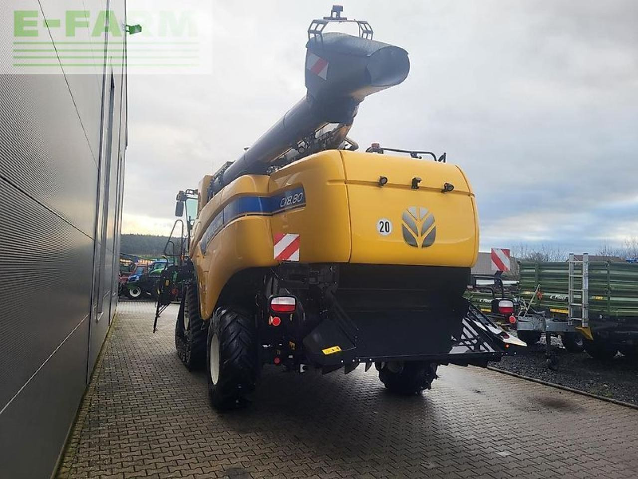 New Holland cx 8.80 raupe - 联合收割机:图5 New Holland cx 8.80 raupe - 联合收割机:图5