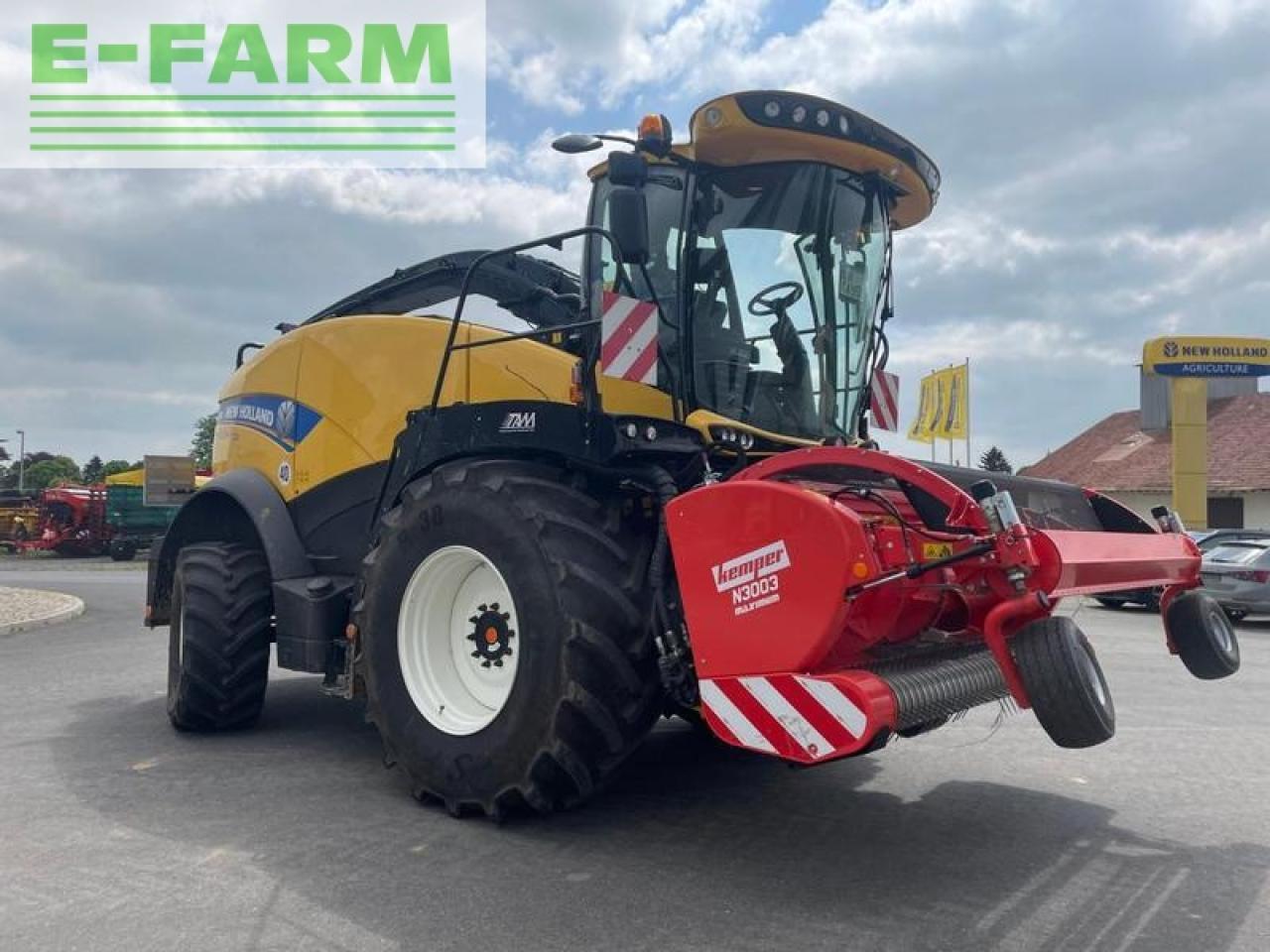 New Holland fr 550 - 饲料收割机:图2 New Holland fr 550 - 饲料收割机:图2