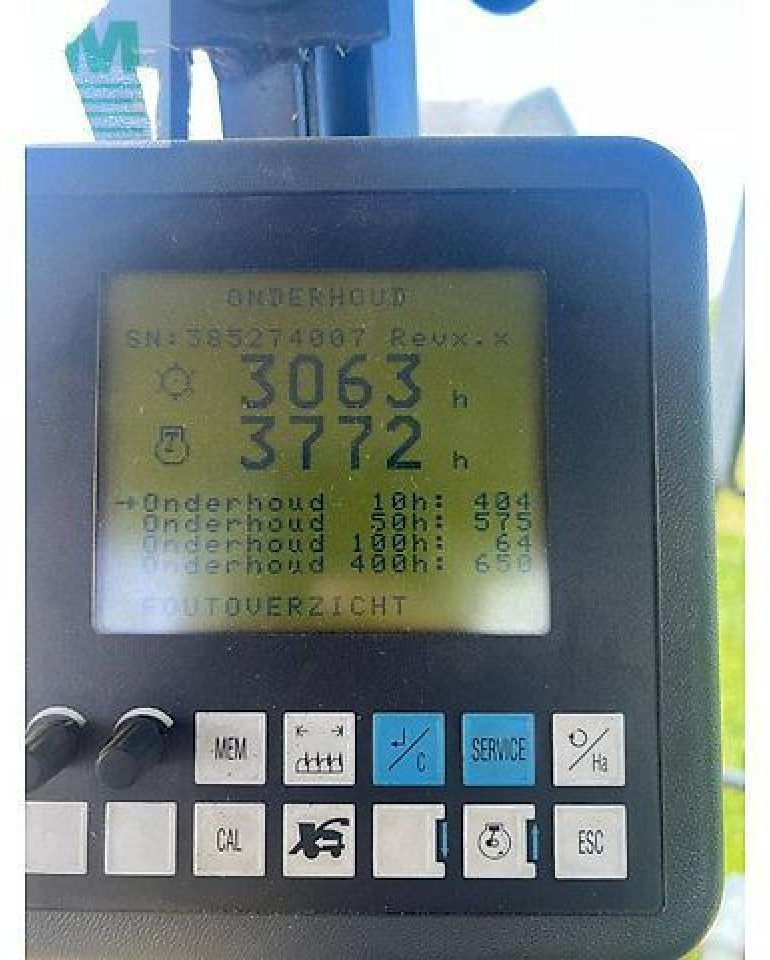 New Holland fx 60 - 饲料收割机:图4 New Holland fx 60 - 饲料收割机:图4