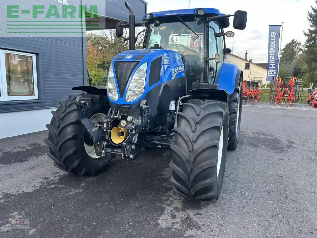 New Holland t7.185 auto command - 拖拉机:图4 New Holland t7.185 auto command - 拖拉机:图4