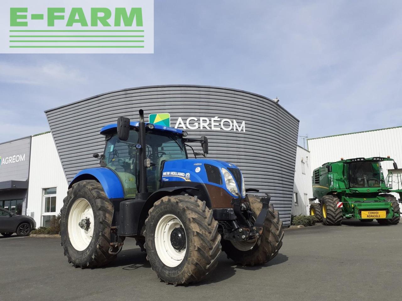 New Holland t7 200 - 拖拉机:图1 New Holland t7 200 - 拖拉机:图1