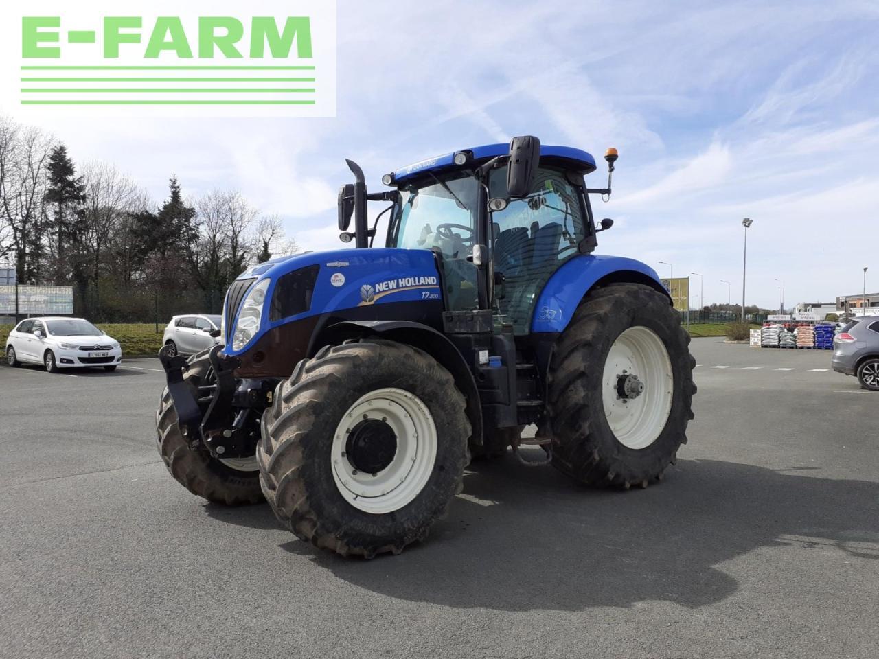 New Holland t7 200 - 拖拉机:图4 New Holland t7 200 - 拖拉机:图4