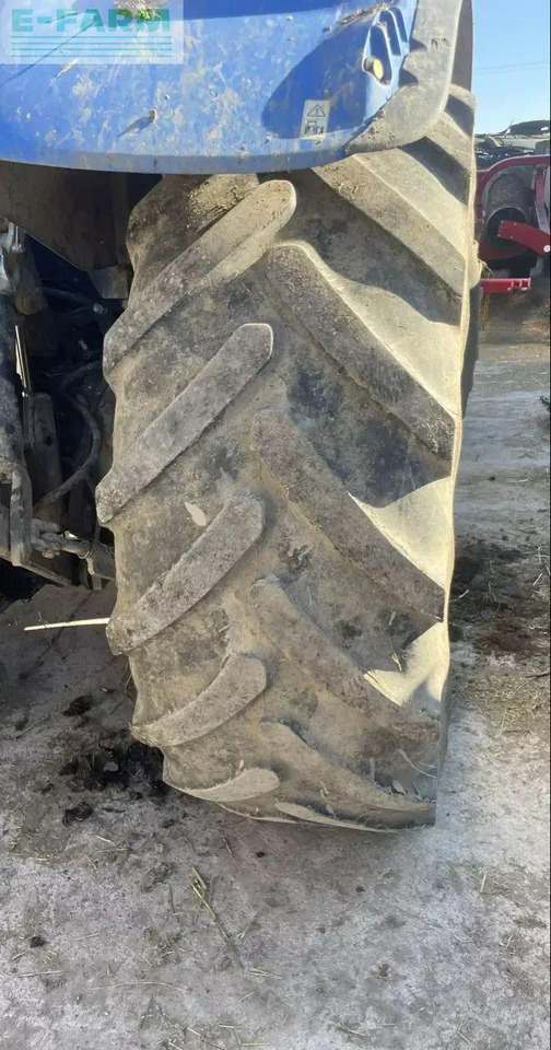 New Holland t7,200 - 拖拉机:图5 New Holland t7,200 - 拖拉机:图5