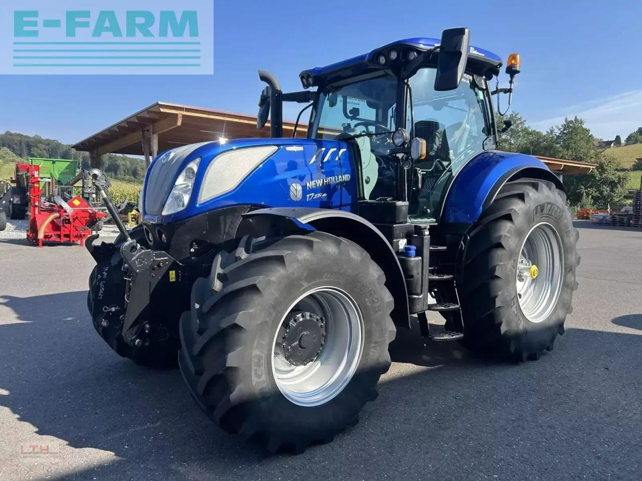 New Holland t7.230 plm auto command - 拖拉机:图1 New Holland t7.230 plm auto command - 拖拉机:图1