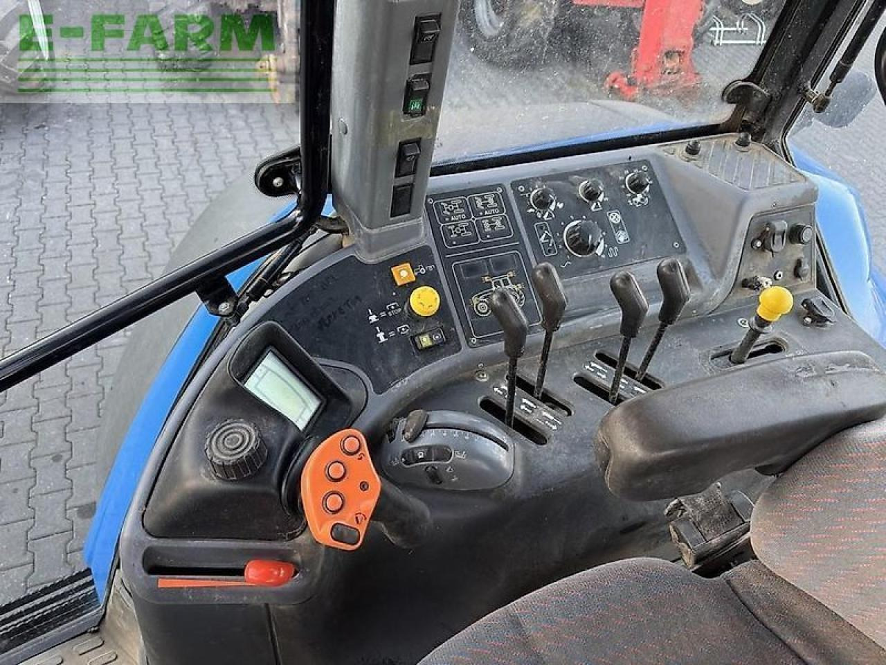 拖拉机 New Holland tm175 powercommand：图11