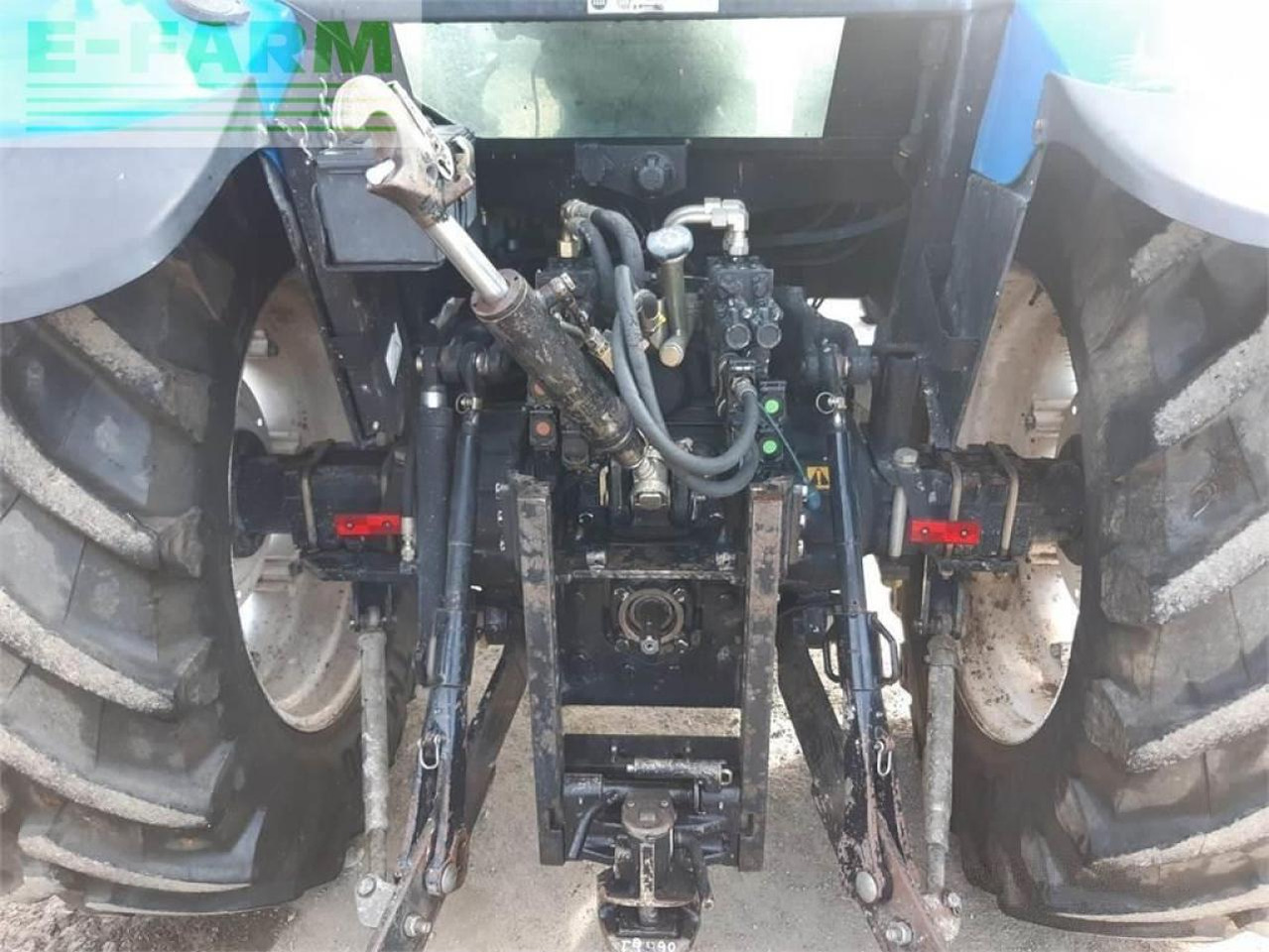 New Holland ts90 - 拖拉机:图3 New Holland ts90 - 拖拉机:图3