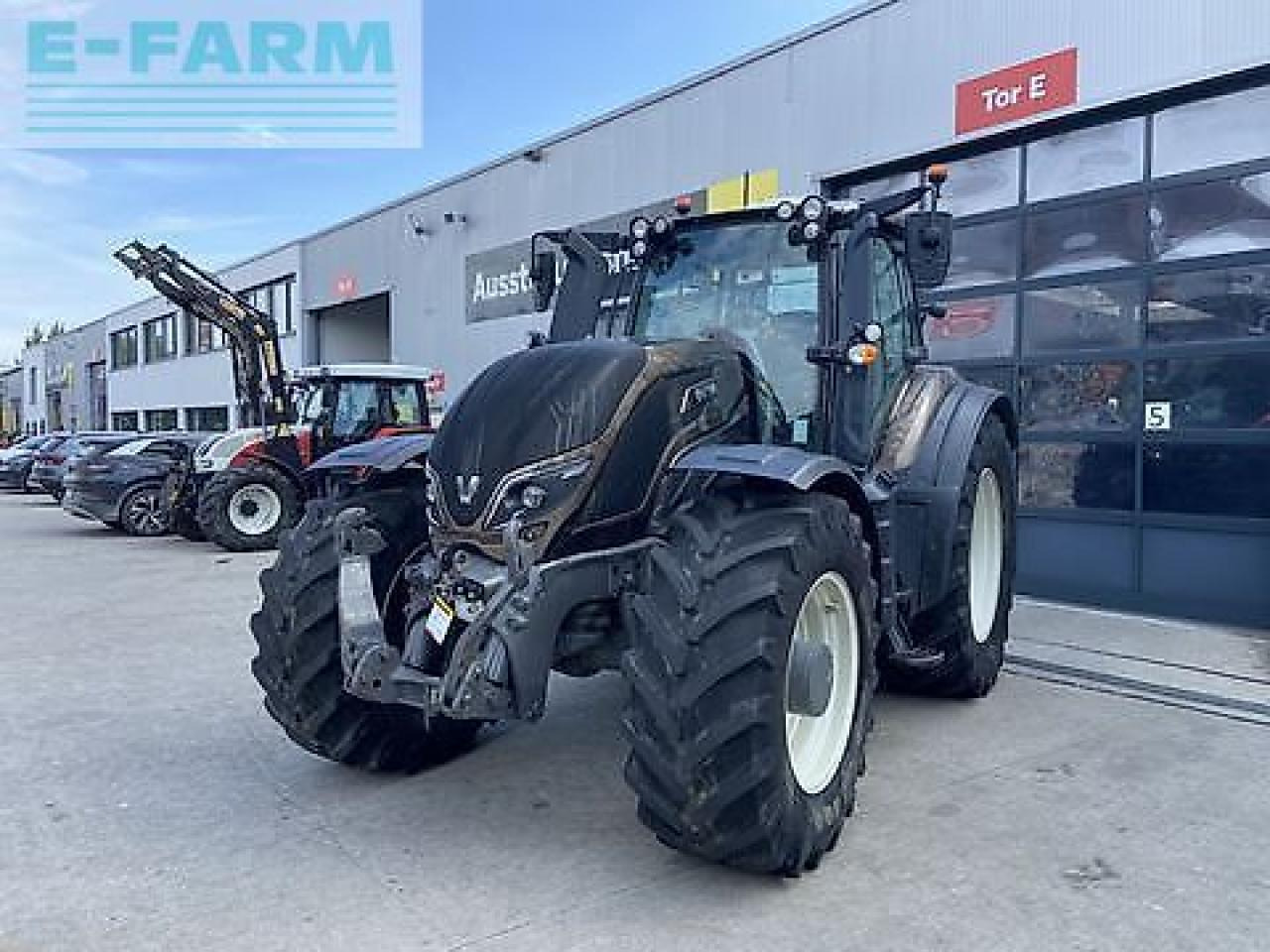 Valtra t 214 direct Direct - 拖拉机:图1 Valtra t 214 direct Direct - 拖拉机:图1
