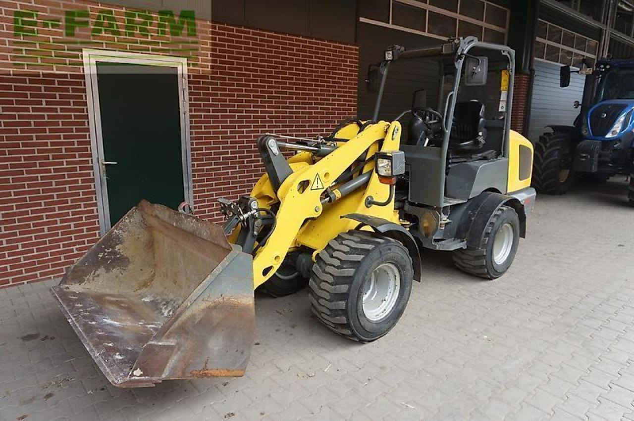 Weidemann wacker wl32 - 小型挖掘机:图3 Weidemann wacker wl32 - 小型挖掘机:图3