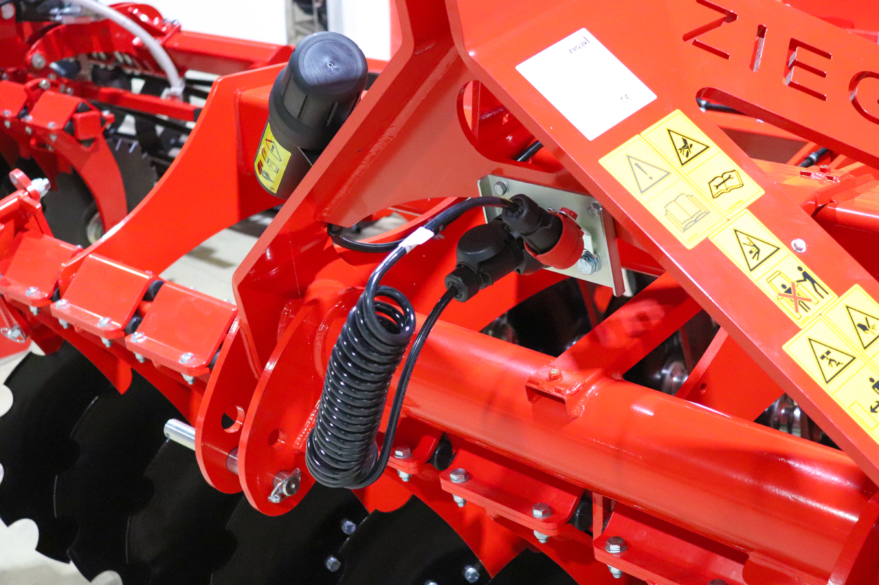 Ziegler DISC MASTER PRO - 圆盘耙:图3 Ziegler DISC MASTER PRO - 圆盘耙:图3