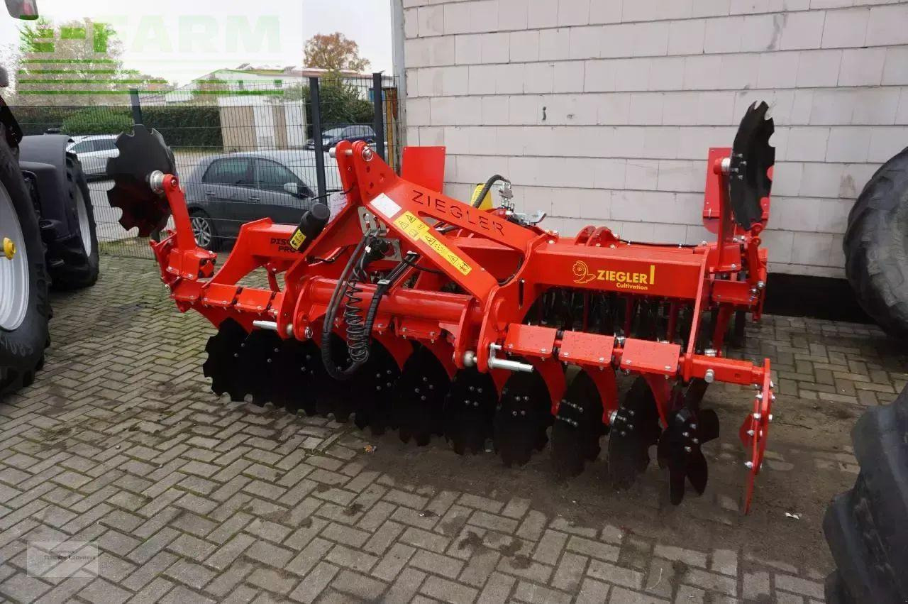 Ziegler disc master pro 3002 - 圆盘耙:图2 Ziegler disc master pro 3002 - 圆盘耙:图2