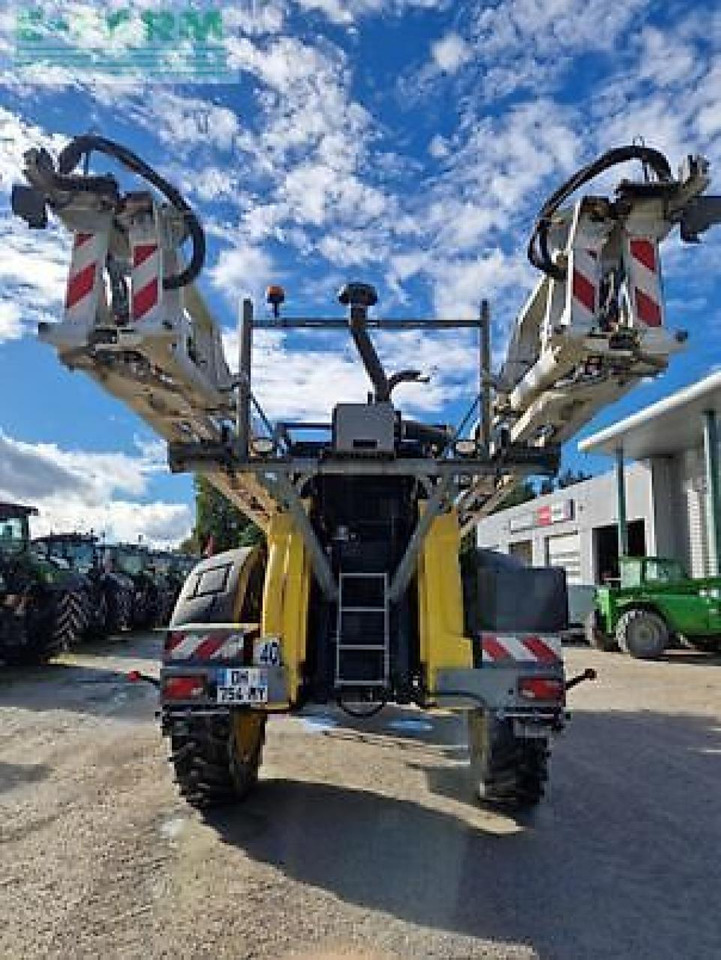 F40 - 牵引式喷雾机:图5 F40 - 牵引式喷雾机:图5