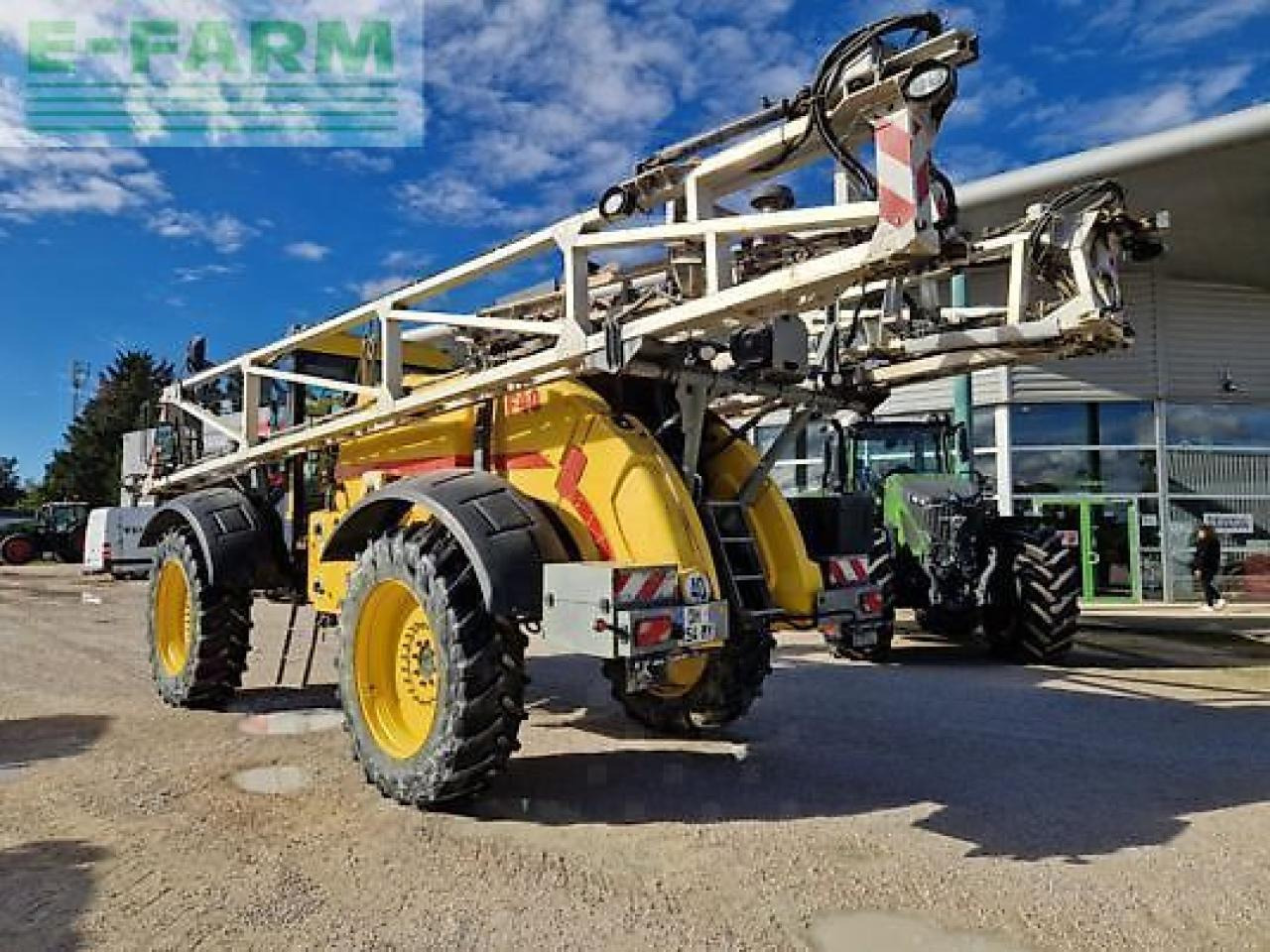 F40 - 牵引式喷雾机:图4 F40 - 牵引式喷雾机:图4