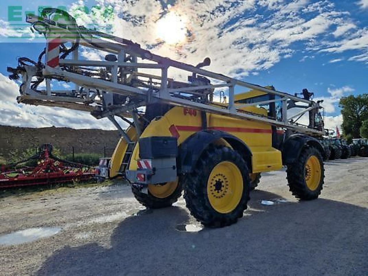 F40 - 牵引式喷雾机:图3 F40 - 牵引式喷雾机:图3