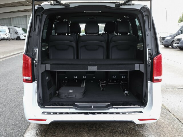 MERCEDES-BENZ EQV 300 Avantgarde,lang,7Sitze,2xSchiebetür,LED... - 小型客车, 电动小型货车:图2 MERCEDES-BENZ EQV 300 Avantgarde,lang,7Sitze,2xSchiebetür,LED... - 小型客车, 电动小型货车:图2