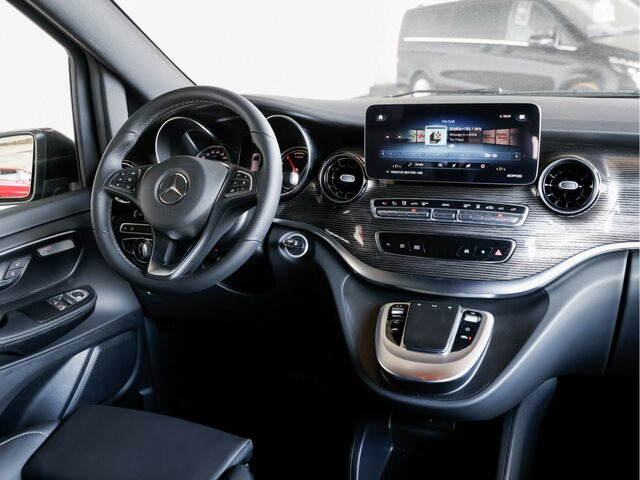MERCEDES-BENZ EQV 300 Extralang,Avantgarde,8Sitze,2elektr.Tür - 小型巴士, 电动公交车:图5 MERCEDES-BENZ EQV 300 Extralang,Avantgarde,8Sitze,2elektr.Tür - 小型巴士, 电动公交车:图5
