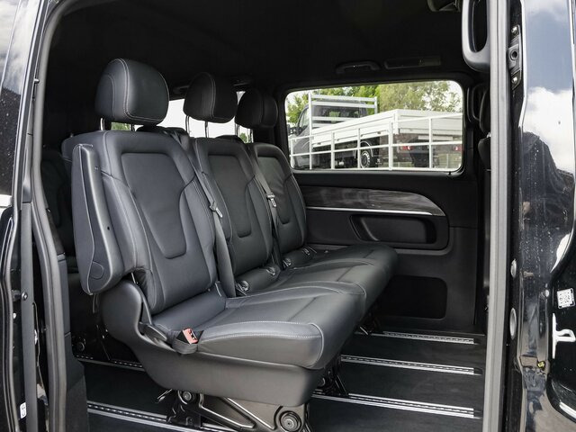 MERCEDES-BENZ EQV 300 Extralang,Avantgarde,8Sitze,2elektr.Tür - 小型巴士, 电动公交车:图4 MERCEDES-BENZ EQV 300 Extralang,Avantgarde,8Sitze,2elektr.Tür - 小型巴士, 电动公交车:图4