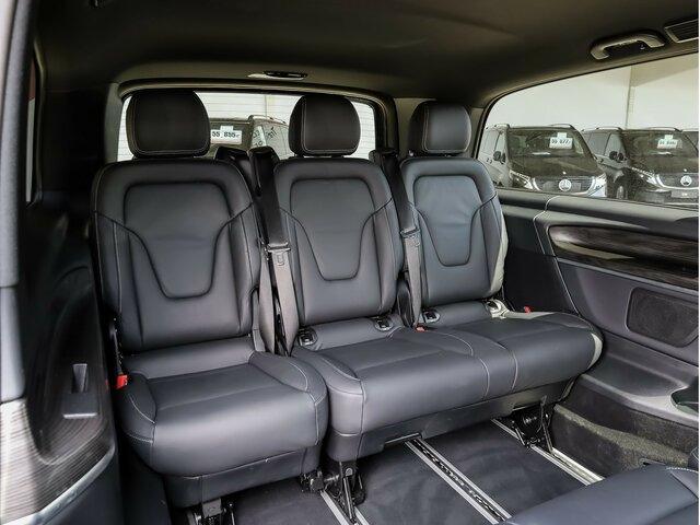 MERCEDES-BENZ EQV 300 Extralang,Avantgarde,8Sitze,2xelektr.Tür - 小型客车, 电动小型货车:图5 MERCEDES-BENZ EQV 300 Extralang,Avantgarde,8Sitze,2xelektr.Tür - 小型客车, 电动小型货车:图5