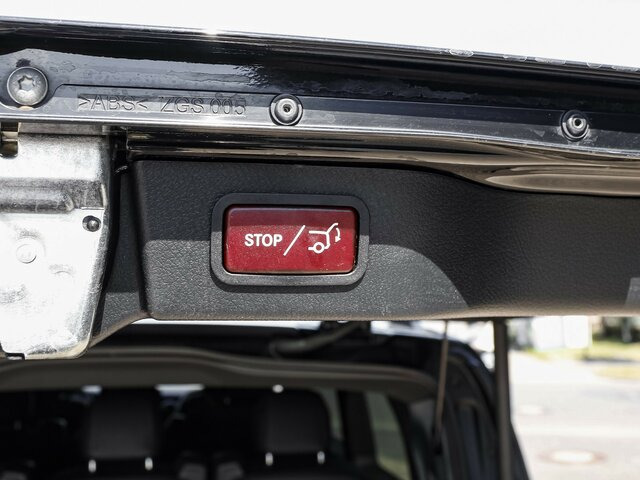MERCEDES-BENZ EQV 300 Extralang,Avantgarde,8Sitze,2xelektr.Tür - 小型客车, 电动小型货车:图2 MERCEDES-BENZ EQV 300 Extralang,Avantgarde,8Sitze,2xelektr.Tür - 小型客车, 电动小型货车:图2