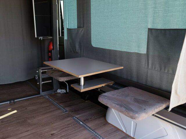MERCEDES-BENZ Sprinter 314 CDI CamperAusbau,Motorradhalterung - 无侧窗厢式货车:图3 MERCEDES-BENZ Sprinter 314 CDI CamperAusbau,Motorradhalterung - 无侧窗厢式货车:图3