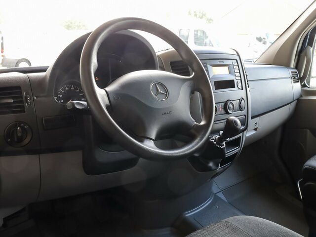 MERCEDES-BENZ Sprinter 316CDI DOKA,Allrad,Klima - 侧帘货车, 康比货车:图4 MERCEDES-BENZ Sprinter 316CDI DOKA,Allrad,Klima - 侧帘货车, 康比货车:图4