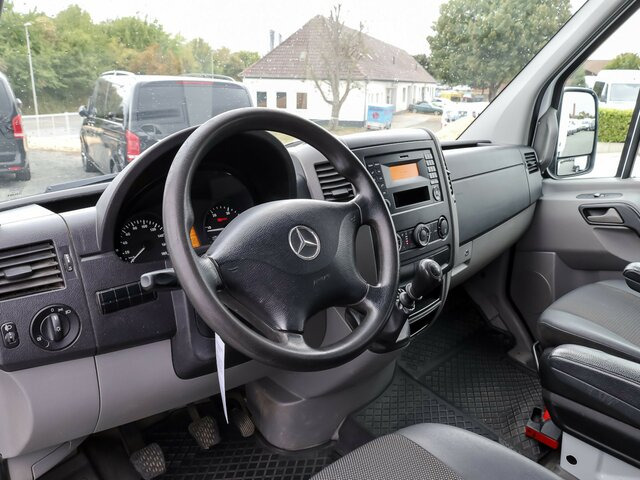 MERCEDES-BENZ Sprinter 316CDI DOKA,Allrad,Klima - 侧帘货车, 康比货车:图4 MERCEDES-BENZ Sprinter 316CDI DOKA,Allrad,Klima - 侧帘货车, 康比货车:图4