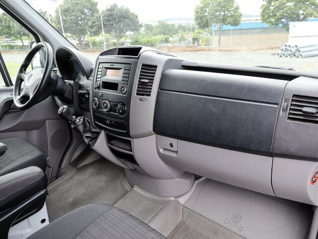 MERCEDES-BENZ Sprinter 316CDI DOKA,Allrad,Klima - 侧帘货车, 康比货车:图3 MERCEDES-BENZ Sprinter 316CDI DOKA,Allrad,Klima - 侧帘货车, 康比货车:图3