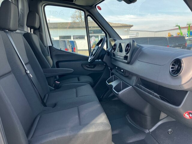 MERCEDES-BENZ Sprinter 317 CDI,3665mm,Automatik,Kamera - 无侧窗厢式货车:图2 MERCEDES-BENZ Sprinter 317 CDI,3665mm,Automatik,Kamera - 无侧窗厢式货车:图2