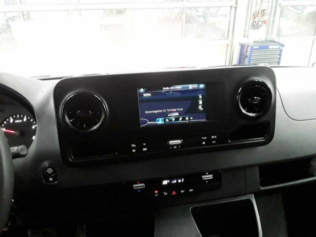 MERCEDES-BENZ Sprinter 317 CDI,3665mm,Automatik,Kamera... - 无侧窗厢式货车:图4 MERCEDES-BENZ Sprinter 317 CDI,3665mm,Automatik,Kamera... - 无侧窗厢式货车:图4