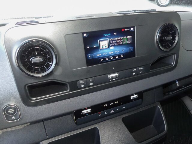 MERCEDES-BENZ Sprinter 317 CDI,3665mm,Automatik,Kamera - 无侧窗厢式货车:图5 MERCEDES-BENZ Sprinter 317 CDI,3665mm,Automatik,Kamera - 无侧窗厢式货车:图5