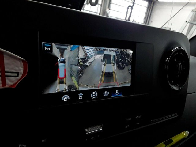 MERCEDES-BENZ Sprinter 317 CDI,3665mm,Automatik,Kamera - 无侧窗厢式货车:图2 MERCEDES-BENZ Sprinter 317 CDI,3665mm,Automatik,Kamera - 无侧窗厢式货车:图2
