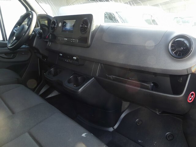 MERCEDES-BENZ Sprinter 317 Maxi,9GTronic,AHK3,5To,TCO... - 无侧窗厢式货车:图3 MERCEDES-BENZ Sprinter 317 Maxi,9GTronic,AHK3,5To,TCO... - 无侧窗厢式货车:图3