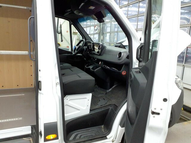 无侧窗厢式货车 MERCEDES-BENZ Sprinter 317 Maxi,9GTronic,MBUX,Kamera,LED：图18