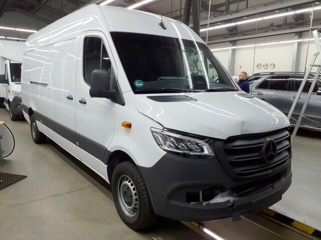无侧窗厢式货车 MERCEDES-BENZ Sprinter 317 Maxi,9GTronic,MBUX,Kamera,LED：图13