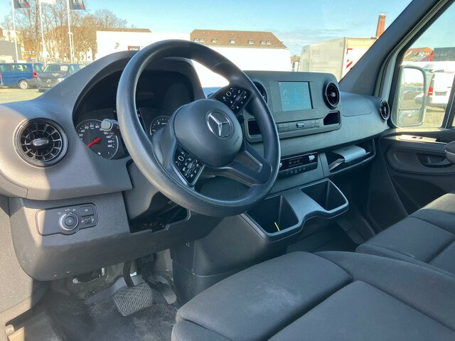 MERCEDES-BENZ Sprinter 317 Maxi,9GTronic,MBUX,Kamera - 无侧窗厢式货车:图3 MERCEDES-BENZ Sprinter 317 Maxi,9GTronic,MBUX,Kamera - 无侧窗厢式货车:图3