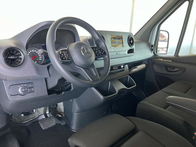 MERCEDES-BENZ Sprinter 317 Maxi,9GTronic,MBUX,Kamera... - 无侧窗厢式货车:图4 MERCEDES-BENZ Sprinter 317 Maxi,9GTronic,MBUX,Kamera... - 无侧窗厢式货车:图4
