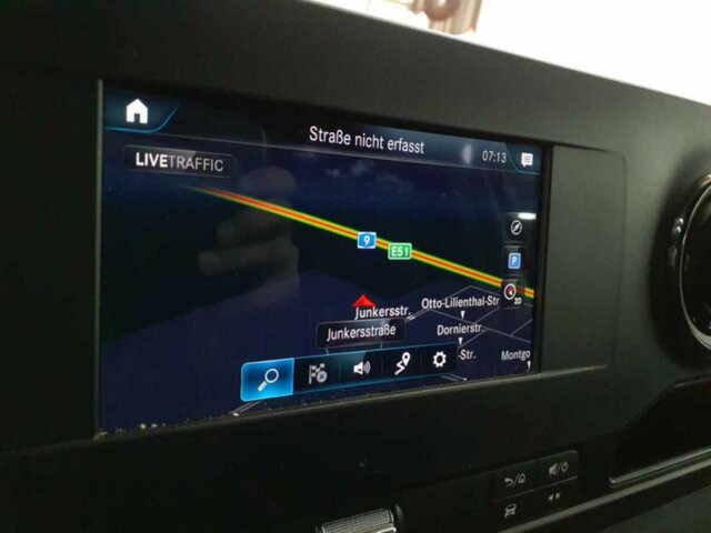 MERCEDES-BENZ Sprinter 317 Maxi,MBUX,Kamera,Tempomat... - 无侧窗厢式货车:图5 MERCEDES-BENZ Sprinter 317 Maxi,MBUX,Kamera,Tempomat... - 无侧窗厢式货车:图5